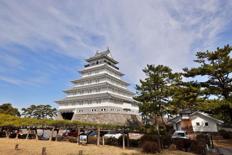 昭和になって復元された島原城天守閣