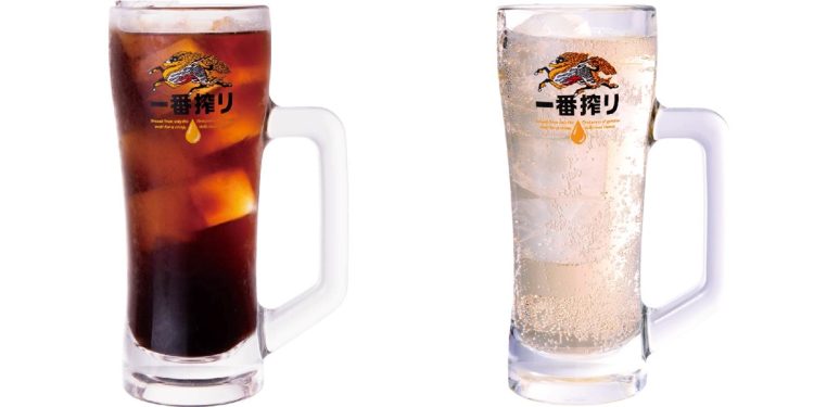 （左から）紹興酒「古越龍山」を使用した「ドラゴンハイボールR」。「陸ハイボール」も人気