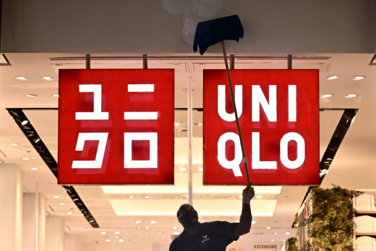 今年4月に開店したユニクロのイタリア・ローマの店舗（写真：AFP=時事）