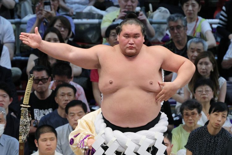 7月場所は優勝したが、9月場所は全休の照ノ富士（写真・時事通信フォト）