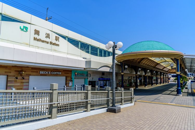 東京ディズニーリゾートの最寄り駅・舞浜（写真：イメージマート）