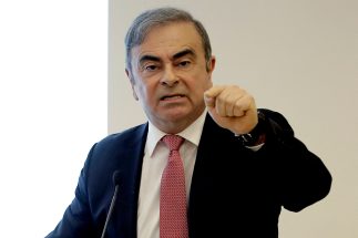 カルロス・ゴーン氏が考える“窮地の日産が組む相手”「強力な経営陣を集めることができて、高リターンに関心のある投資家なら誰でも」「鴻海が買収なら経営陣は全員交代」