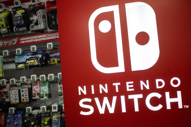 任天堂は2025年中の「Nintendo Switch2」の発売を発表しており、株価は上場来高値を更新している（AFP=時事）