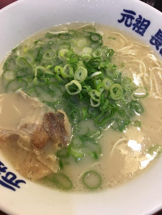 外国人にも人気の博多ラーメン