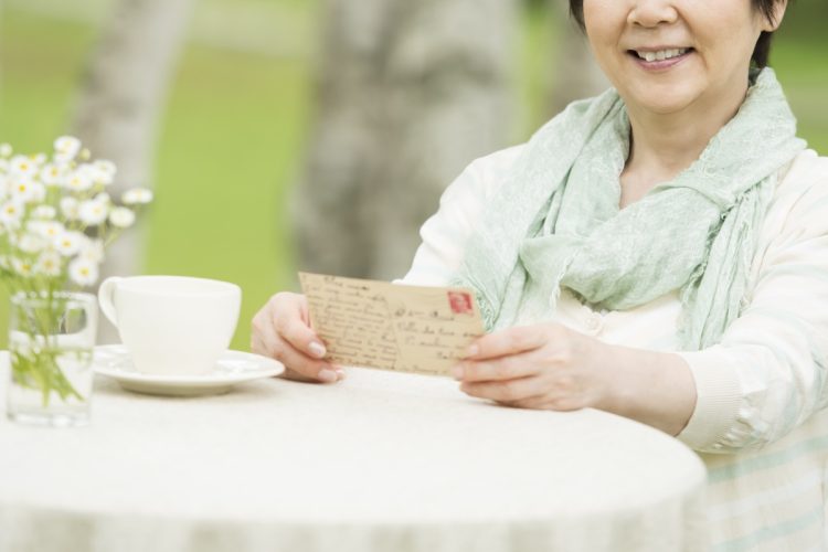 年金収入だけで老後を過ごすなら“事前準備”が欠かせない（写真：イメージマート）