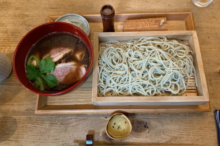 この蕎麦の残り汁がさらなる至福へと誘ってくれる