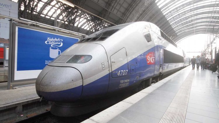 フランスの高速列車（TGV）の車両。フランクフルト中央駅にて筆者撮影